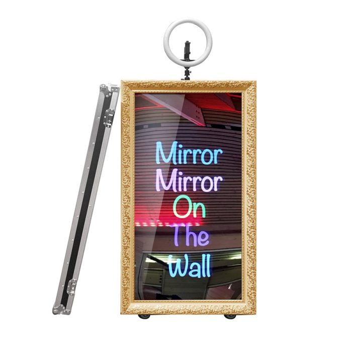 ⁦فوتوبوث المرآة السحرية من TechnoWhale قياس 65 إينش Magic Mirror Photo Booth تصميم كلاسيكي⁩ - الصورة ⁦1⁩