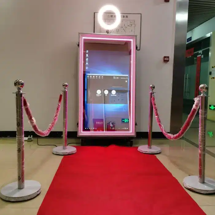 ⁦فوتوبوث المرآة السحرية من TechnoWhale قياس 65 إينش Magic Mirror Photo Booth تصميم كلاسيكي⁩ - الصورة ⁦10⁩