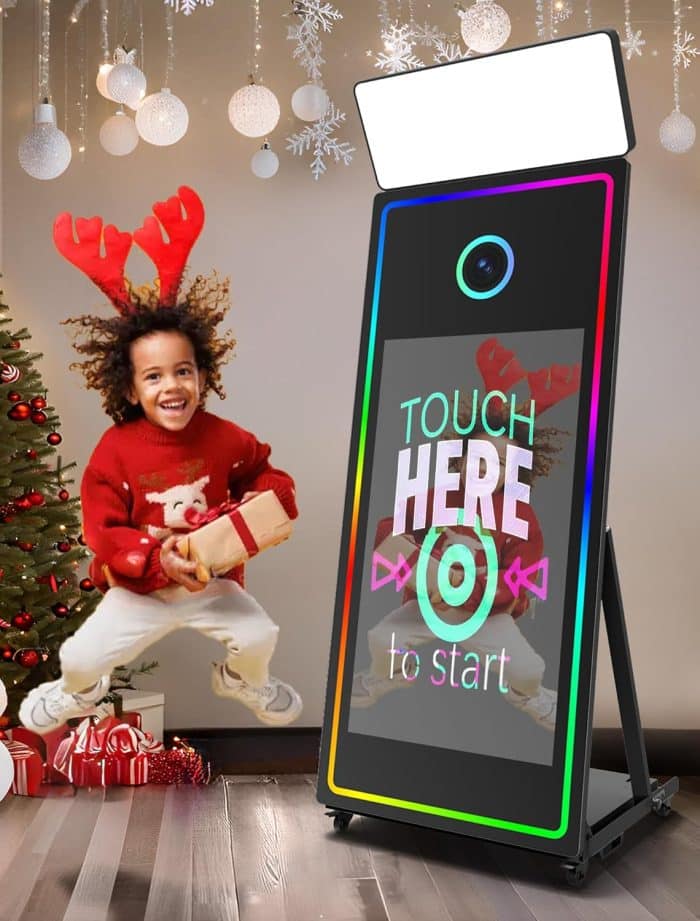 ⁦فوتوبوث المرآة السحرية Magic Mirror Photo Booth قياس 65 اينش مع شاشة لمسية 43 اينش وكاميرا كانون Canon 2000dللفعاليات والأعراس والمناسبات⁩ - الصورة ⁦5⁩