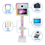 فوتوبوث TechnoWhale TW-156X بشاشة لمس LCD بحجم 15.6 بوصة مع شريط إضاءة RGB في الجهة الأمامية وعلى جانبي الجسم، بالإضافة إلى ضوء حلقي وكاميرا Canon 2000D يأتي مع حامل صغير للطابعة - Image 3